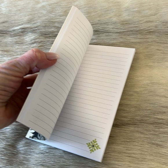 VERA BRADLEY 2 Baroque Small 6.5 x 4 Yellow Black White Lined Notebooks 2010 - Picture 7 of 8